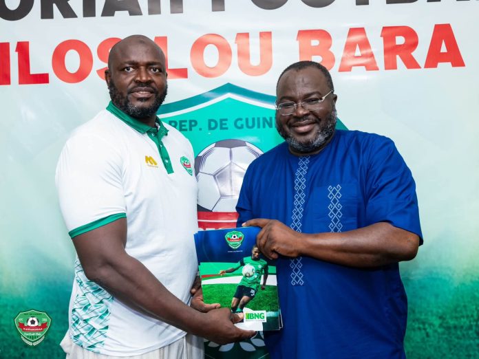 Karfamoriah-FC-renforce-son-staff-Oumar-Banks.jpg